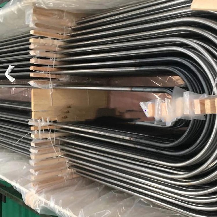 Stainless steel U-tubes are used in heat exchangers Stainless steel U-tubes are used in heat exchangers